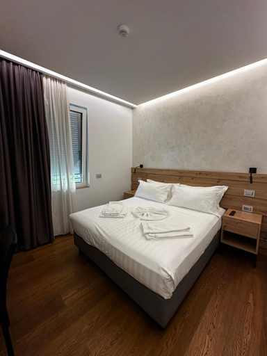 Bedroom 16