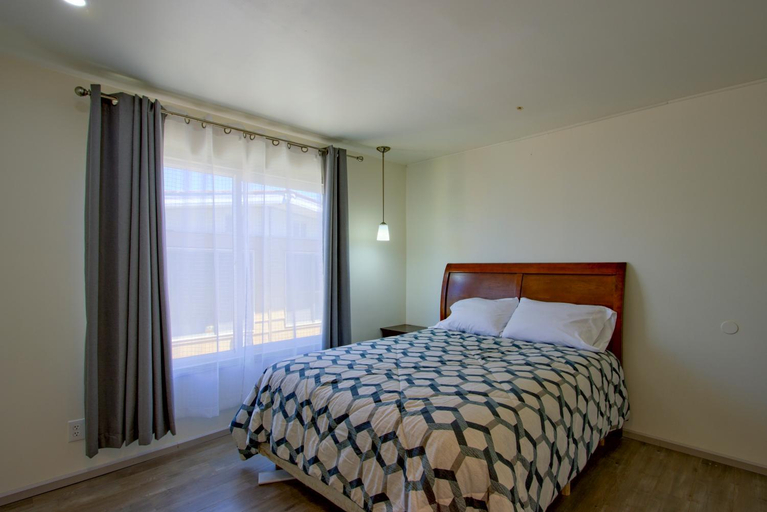 Bedroom 13