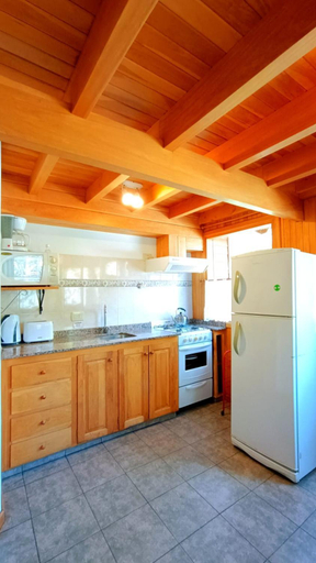 Others 5, Apartamentos Pellin, Lacar