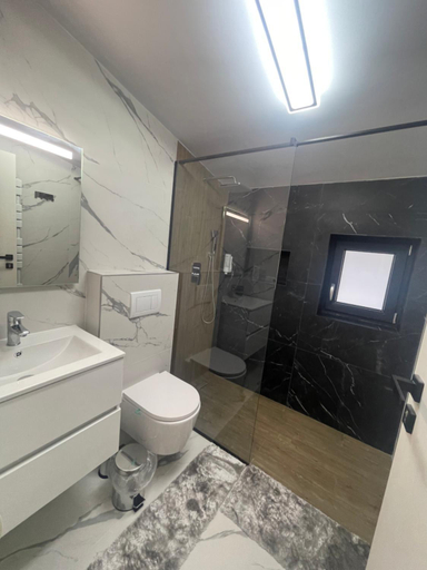 Others 5, Beige Private Rooms, Feleacu
