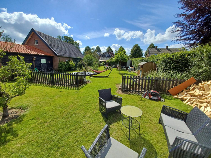Others 3, B&B de Kolk, Voorst