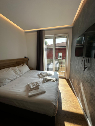 Bedroom 10