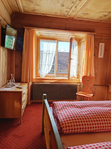 Others 5, Gasthaus zum Rathaus, Prättigau/Davos