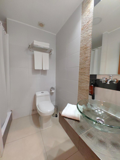 Bathroom 4, Concha y Toro 33 Hotel Boutique By Nobile, Santiago