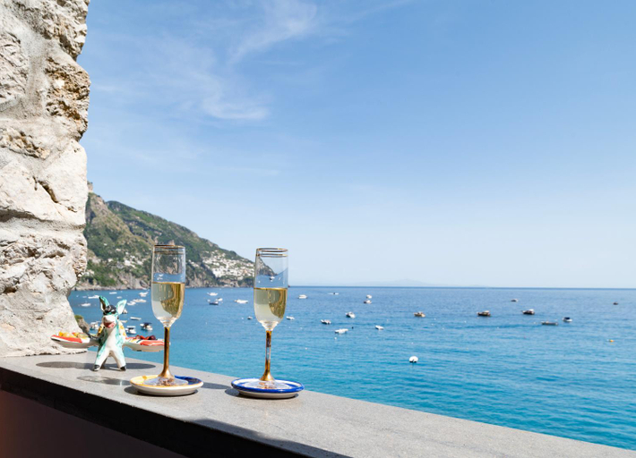 Others 5, La Dolce Vita a Positano, Salerno