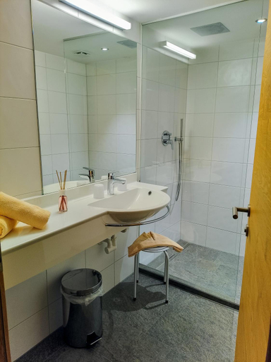 Bathroom 2, Appartements Kolberhof, Kufstein