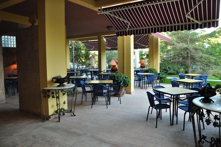 Food & Drinks 4, Palm Court Suites, Ayvalık