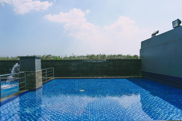 Swimming Pool 5