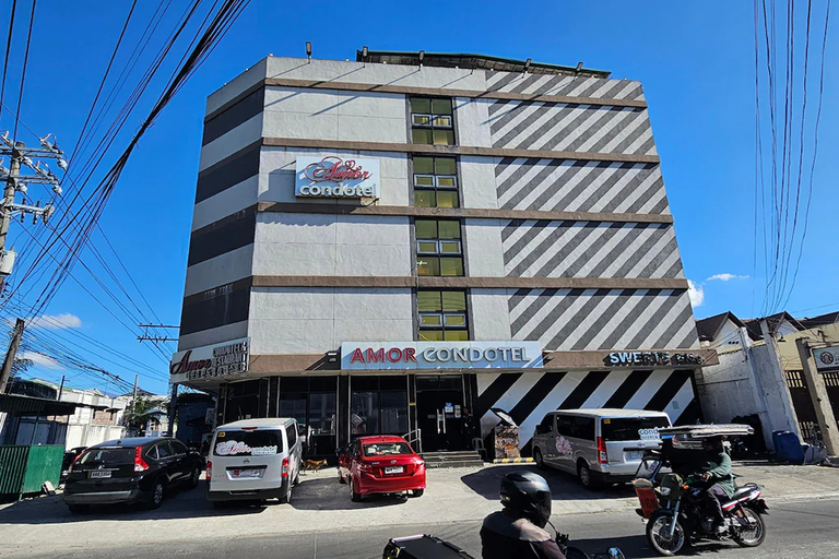 Aimor Condotel, Mabalacat