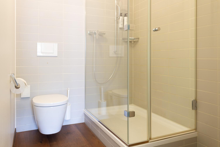 Bathroom 17