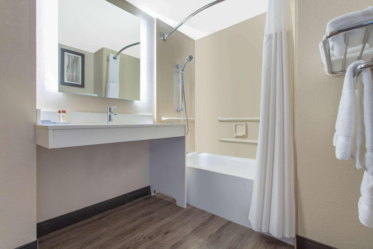 Bathroom 4, Spark by Hilton Mechanicsburg, Cumberland