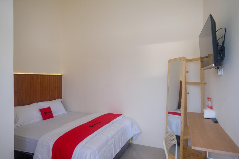 Bedroom 14