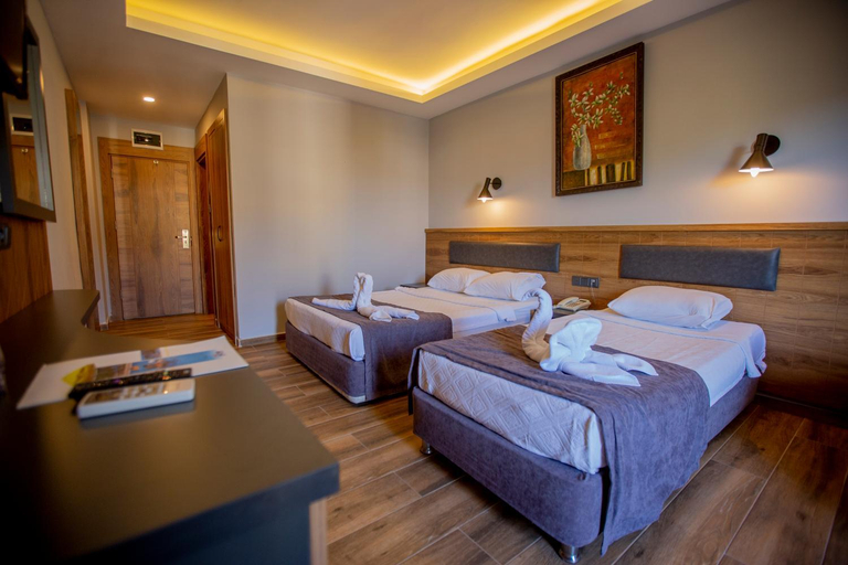 Bedroom 3, Fatih Hotel Kleopatra, Alanya