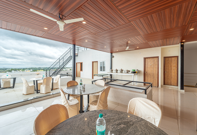 Public Area, THE SUITES, Bangalore