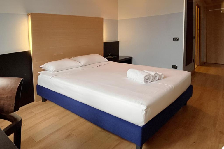 Bedroom, B&B hotel MIlano Cologno Studios, Milano