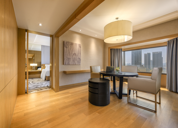 Dining Room 7
