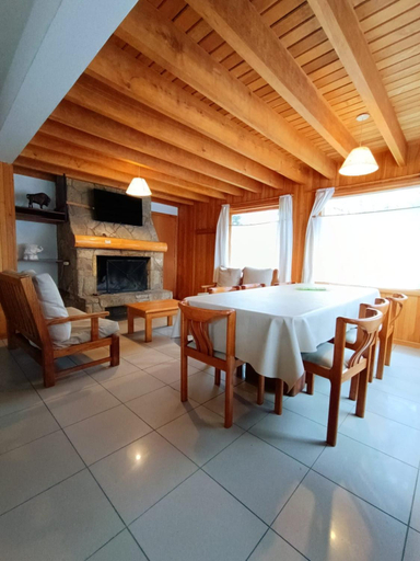 Others 4, Apartamentos Pellin, Lacar