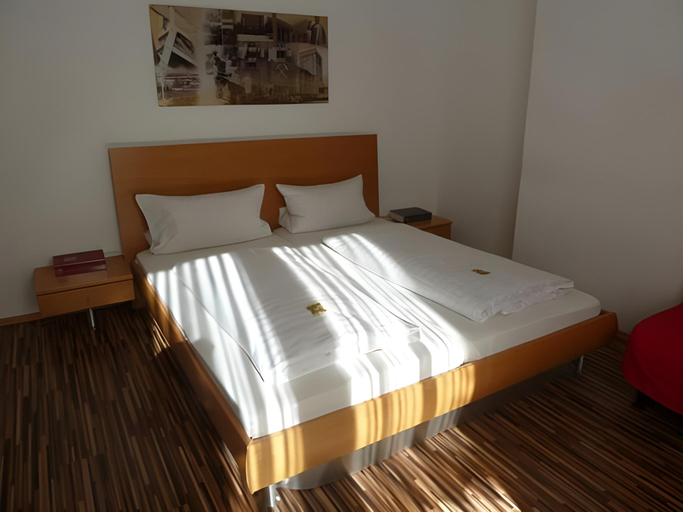 Bedroom 17