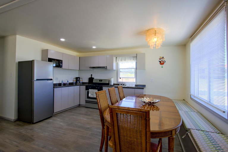 Dining Room 4