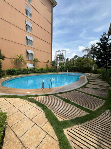 Swimming Pool 6
