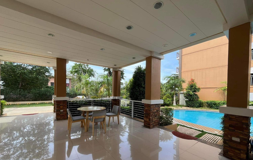 Swimming Pool 3