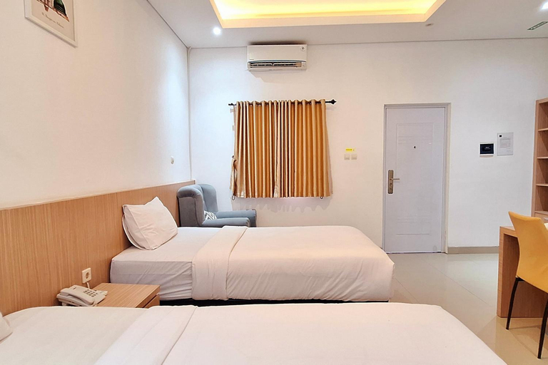 Bedroom 8