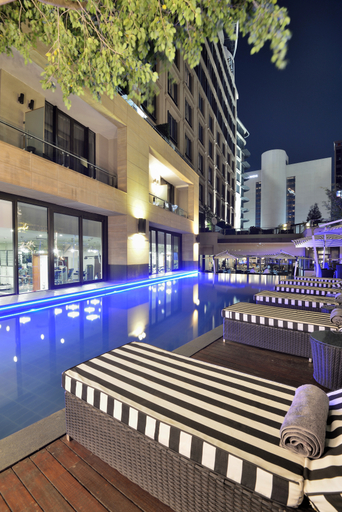 Sport & Beauty 2, DAVINCI Nelson Mandela Square Sandton Johannesburg, City of Johannesburg