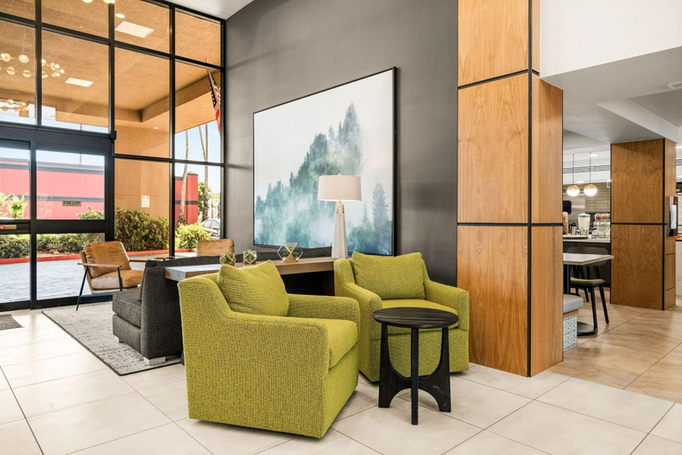 Public Area 3, Oxford Suites Redding, Shasta