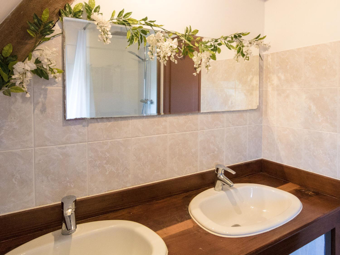Bathroom 3, Holiday Home in Dordogne with Pool, Dordogne
