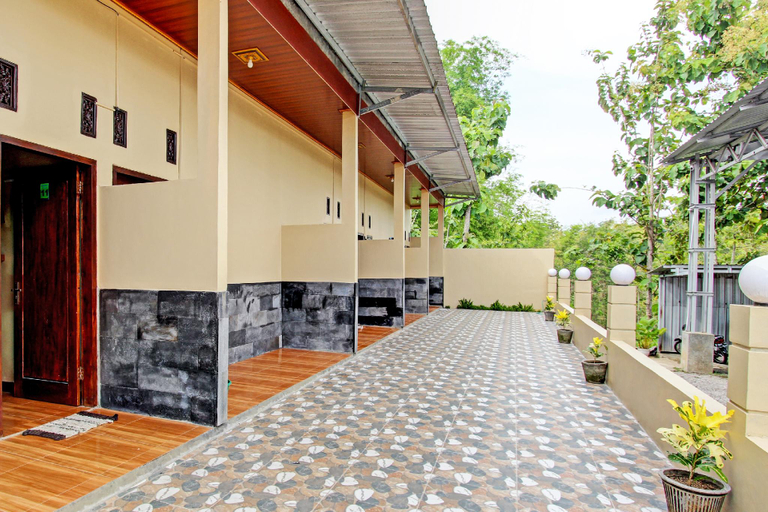 Public Area 2, Capital O 93533 Griya Denok, Wonogiri