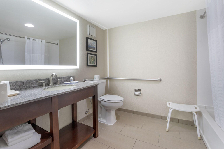 Bathroom 4, Comfort Inn & Suites Johnstown, Cambria
