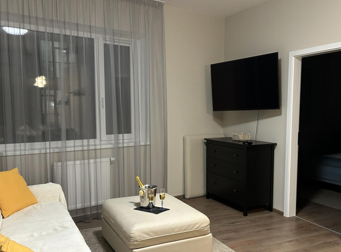 Bedroom 2, Buda Bay Apartments, Budapesti