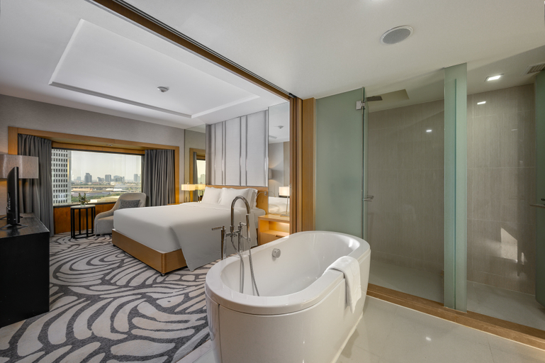 Bathroom 9