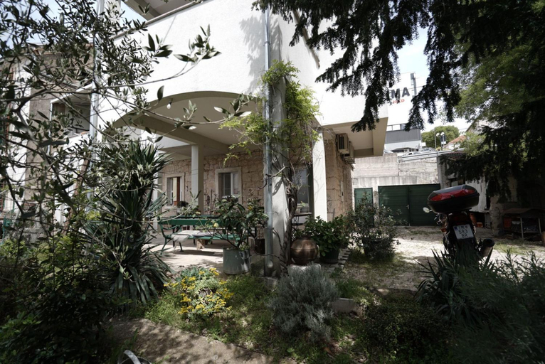 Others 3, Apartman TONKOVIC, Imotski