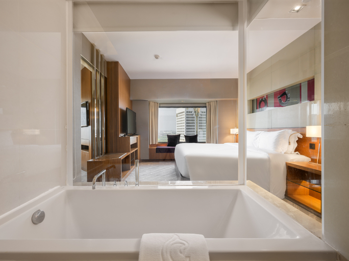 Bathroom 12
