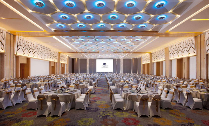 Exterior & Views 2, DoubleTree by Hilton Jakarta Kemayoran, North Jakarta