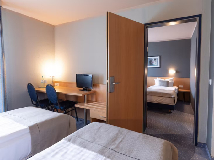 Bedroom 2, Garner Hotel COTTBUS S�D by IHG, Cottbus