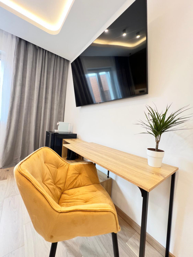 Others 2, Milan Boutique Villa, Milano