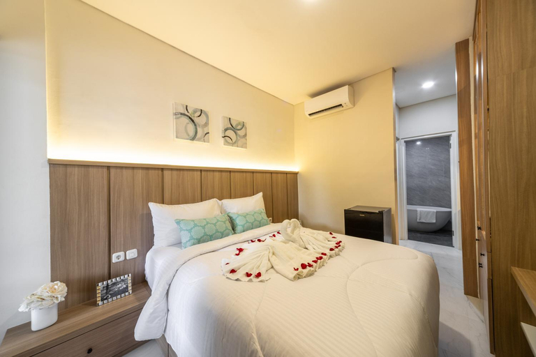 Bedroom 12