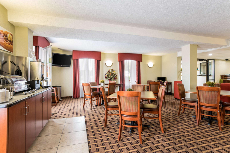 Food & Drinks 5, Quality Inn Battleboro - Rocky Mount, Nash