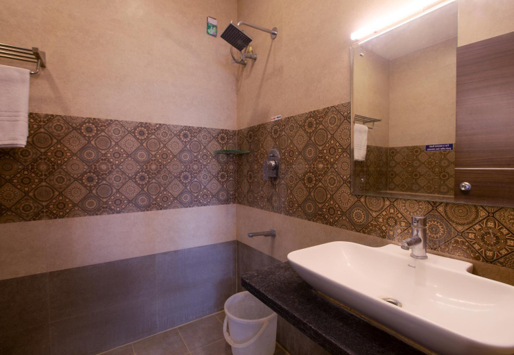 Bathroom 6