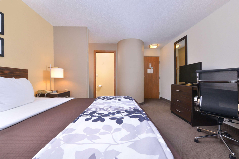 Bedroom 3, Sleep Inn Fayetteville North, Washington