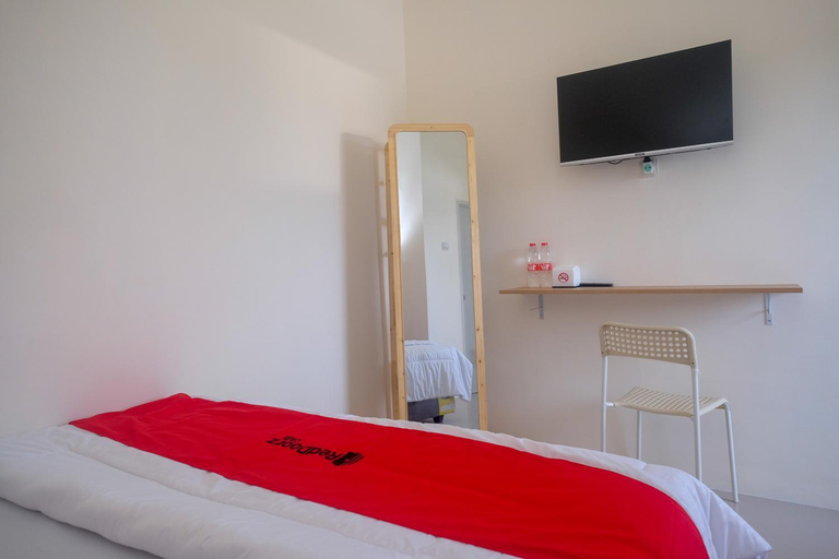 Bedroom 12