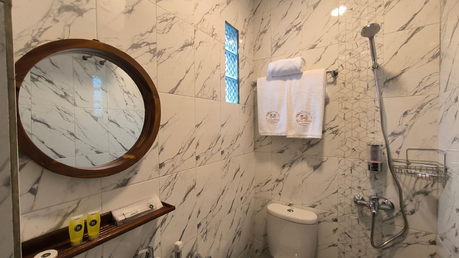 Bathroom 1