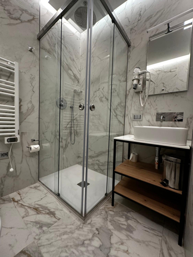 Bathroom 8