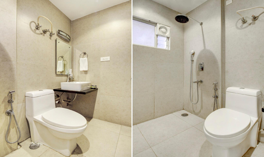 Bathroom 4, Treebo The Sai Leela Suites, Bangalore