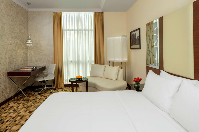 Bedroom 4, Radisson Blu Atria Bengaluru, Bangalore