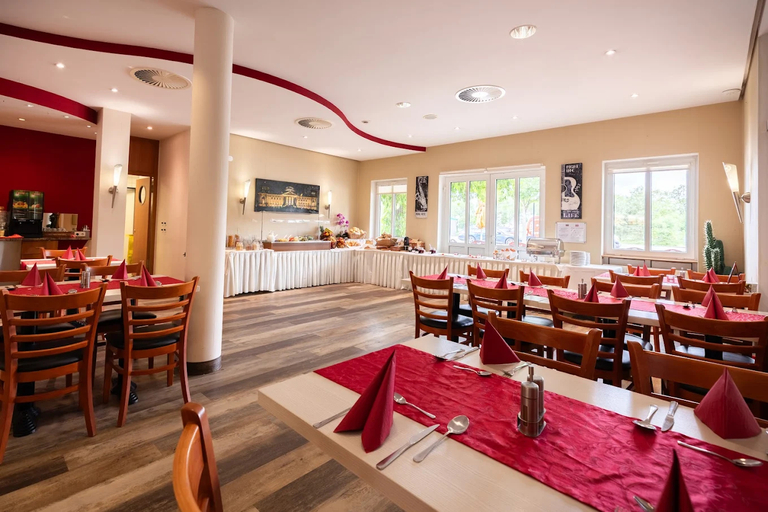 Food & Drinks 3, Garner Hotel COTTBUS S�D by IHG, Cottbus