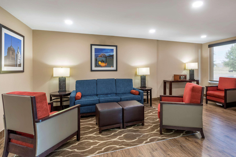 Public Area 2, Comfort Inn & Suites Atoka-Millington, Tipton