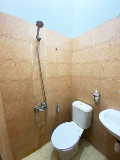 Bathroom, NamRoom at Tangki Lio, Jakarta Barat